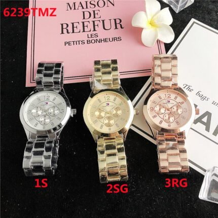 TOMMY watch circular minimalist dial with metal steel strip