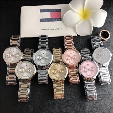 TOMMY watch circular minimalist dial with metal steel strip