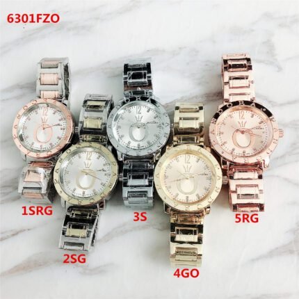 PANDORA watch circular minimalist dial metal strap