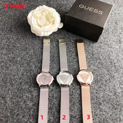 GUESS watch circular minimalist diamond inlaid dial with metal steel strip