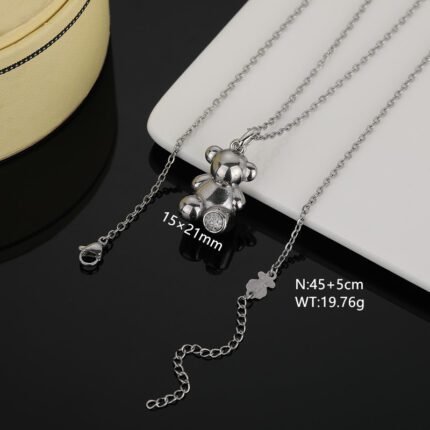 TOUS stainless steel material bright silver gemstone Spanish bear