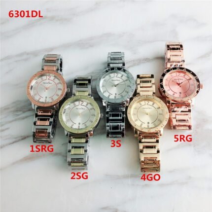 PANDORA watch circular minimalist dial metal strap