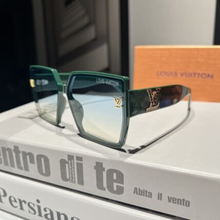 Louis Vuitton Limited Edition Dark Green Edge Dark Blue Gradient Lens Sunglasses