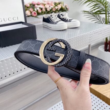 Gucci classic GG pattern black belt simple atmosphere low-key luxury