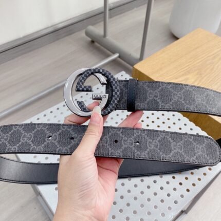 Gucci classic silver GG pattern black belt simple atmosphere low-key luxury