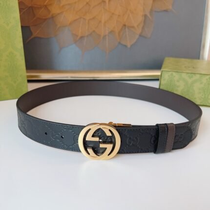 Gucci luxury gold buckle black pattern belt, simple and elegant