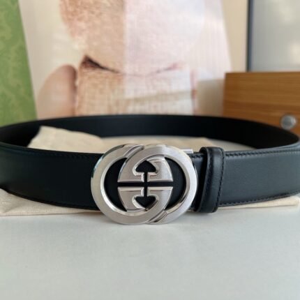 Gucci silver double G buckle black belt, simple and elegant, elegant and noble
