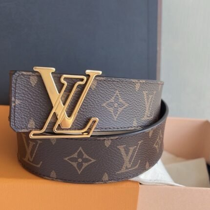 LV classic gold buckle brown belt, simple and elegant, noble and luxurious