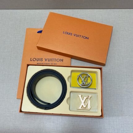 Louis Vuitton classic double buckle V-buckle belt gift box set, fashionable, noble and elegant
