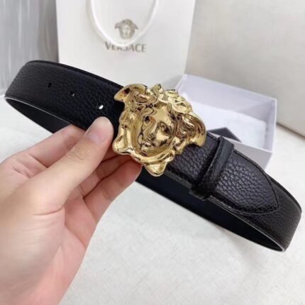 Versace Classic Medusa Embossed Buckle Black Belt Simplicity, Atmosphere, Low key Luxury