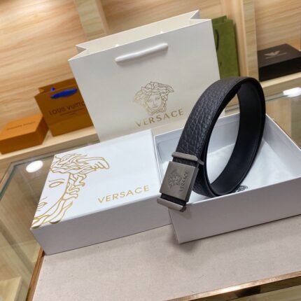 Versace Silver Square Buckle Black Texture Belt Classic Fashion Noble and Elegant