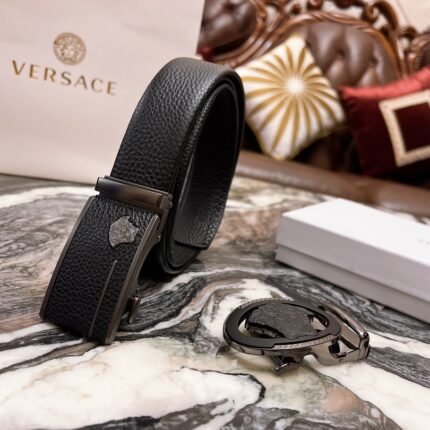 Versace black two buckle belt, simple and elegant, low-key and luxurious