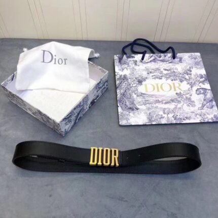 Dior Width 3CM Classic Gold Letter Buckle Black Belt Classic Fashion Noble and Elegant