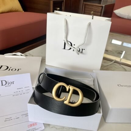 Dior width 3CM gold D-buckle black belt is simple, atmospheric, exquisite, and elegant