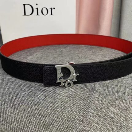 Dior silver D-buckle black belt, simple and elegant, low-key and luxurious