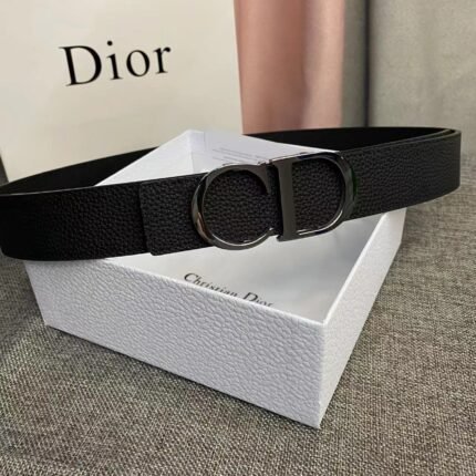 Dior black D-buckle black belt, simple and elegant, low-key and luxurious