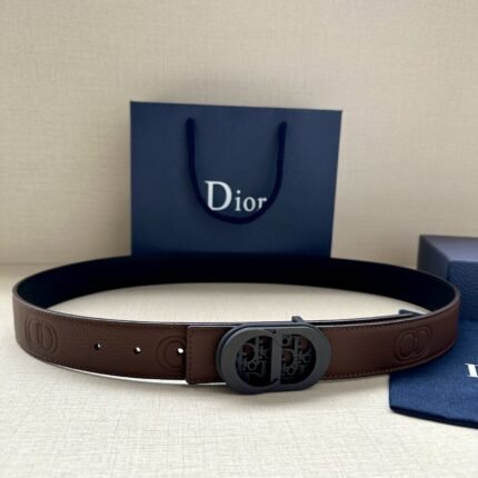 Dior black D-shaped buckle with brown texture belt, simple, grand, noble, and elegant