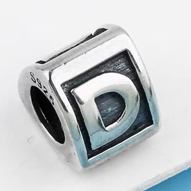 Pandora 26 letter D pendant jewelry accessories DIY simple and exquisite