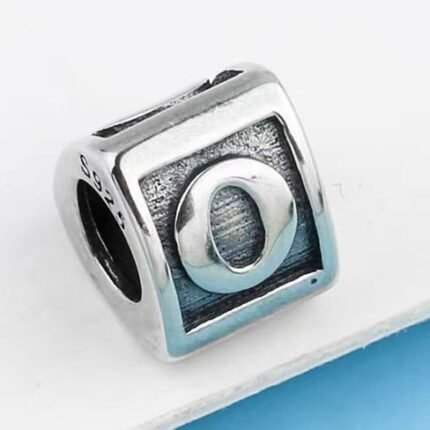 Pandora 26 letter O pendant jewelry accessories DIY simple and exquisite