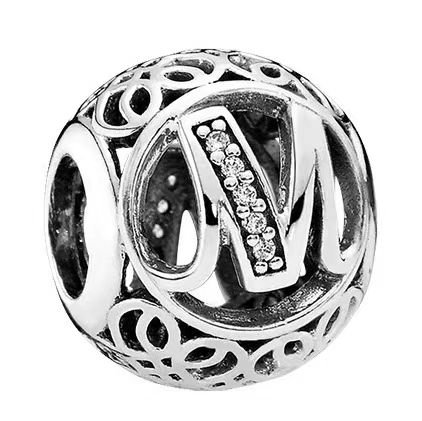 Pandora 26 letter M pendant jewelry accessories DIY simple and delicate high-end
