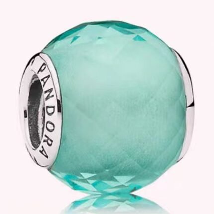 Pandora's cut surface is round and transparent, light green glass beads, DIY jewelry accessories, loose beads, exquisite and simple