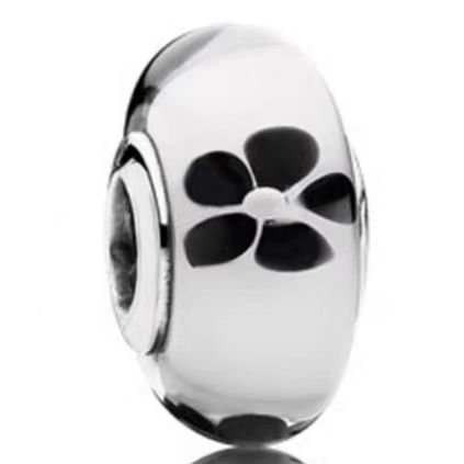 Pandora flowers silver bottom glass beads DIY accessories jewelry exquisite and simple.