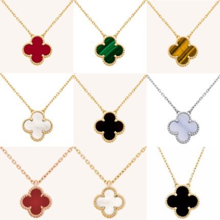 2024 New Exquisite Red 4-Leaf Grass Pendant Necklace