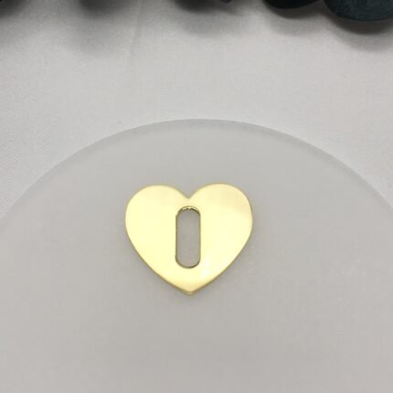 Suitable for wearing fashionable pendants in various places, versatile and personalized