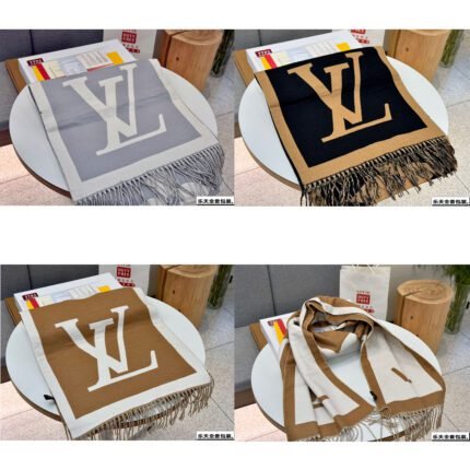 Complete packaging Lv ???? scarf ,It looks great when paired with a jacket, sweater, or skirt. Give it a try now!