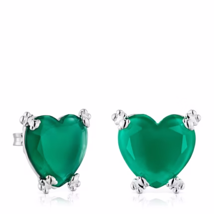 Earrings are versatile and personalized, suitable for wearing in various places and fashionable