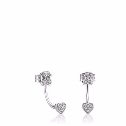 Earrings are versatile and personalized, suitable for wearing in various places and fashionable