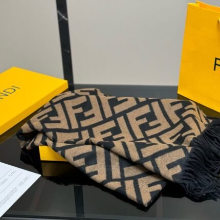 Gift bag with box  size：45*190cm Cool down! I really need a scarf at night ???? Fendi Ace Scarf An unbeatable and easy to sell product  ????