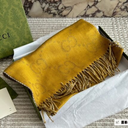 Comes with a box of wool scarf  size：35*180cm GG new jacquard double-sided scarf! Available on both sides 〰️