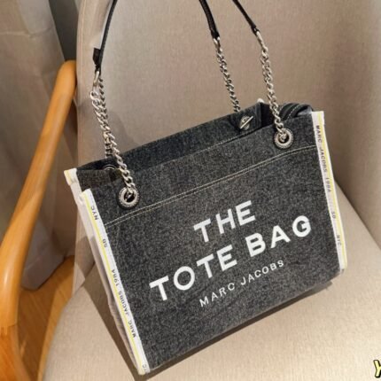 High end denim black denim chain tote bag, size: 34 × 26 × 14cm