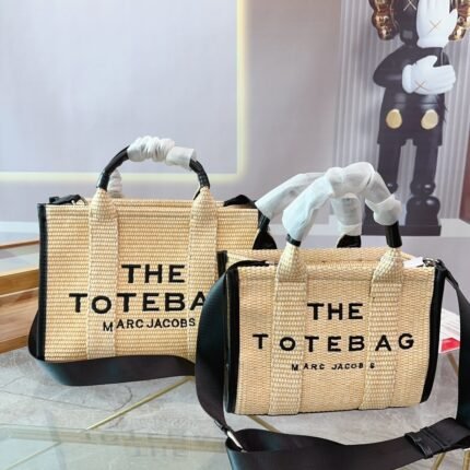 Vacation style woven tote bag with diagonal cross, suitable for daily holiday gatherings