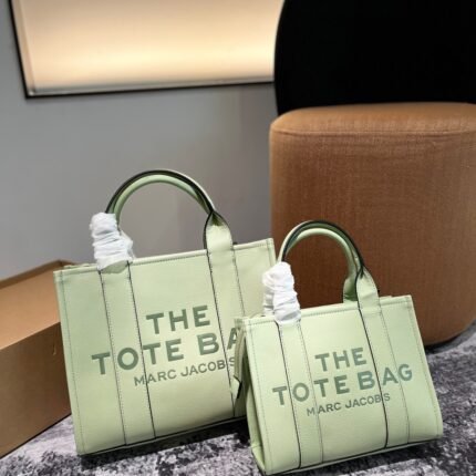 New trendy travel tote bag with diagonal cross, suitable for daily vacations and gatherings