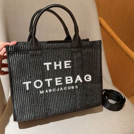 New fashionable and trendy vacation style woven tote bag, suitable for daily holiday gatherings