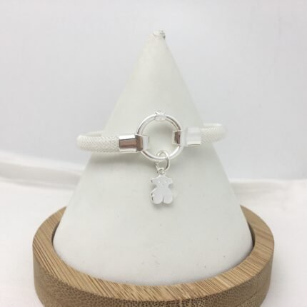 Bracelet versatile and personalized, suitable for wearing in various places, fashionable