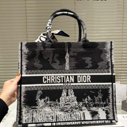 Jacquard tote bag with inner liner, compact, exquisite and stylish, suitable for daily travel shopping bags