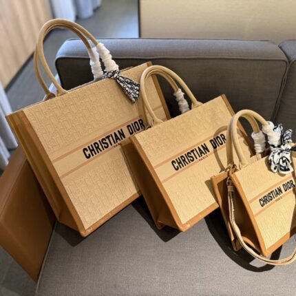 3 sizes of new color shopping bags with crossbody shoulder straps and tote super practical~a must-have item for travel!