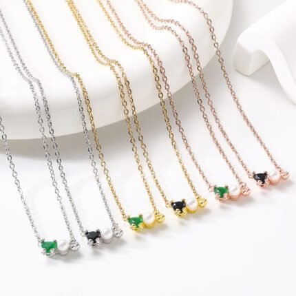 New fashion light luxury cute necklace men and women jewelry suitable for daily gatherings