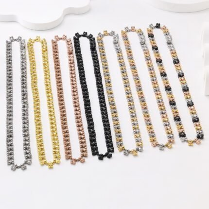 Light luxury fashion necklace men and women jewelry suitable for daily gatherings