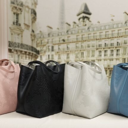 CH Home Classic Tote Bag European Edition New Large Capacity Shopping Bag Handbag Women's Laptop Mother and Child Bag