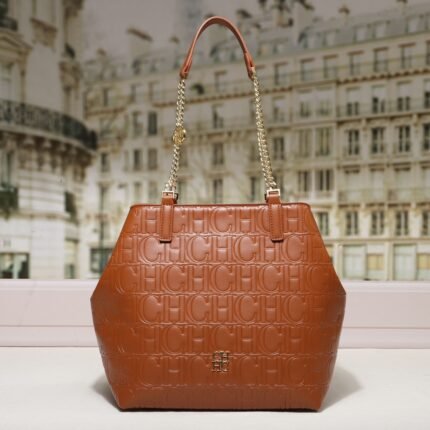 CHHC brand leather textured handbag for women 2024 new fashionable women's bag, single shoulder bucket bag, trendy