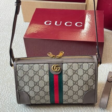 Double G logo adjustable shoulder strap, lazy retro style, versatile and fashionable