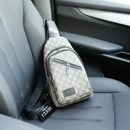 The chest bag is highly practical, so there's no need to worry about its compatibility with outfits