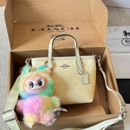 City small tote bag by COACH, mini size, cute and versatile, portable