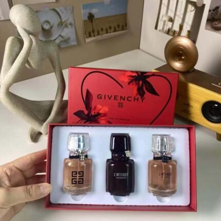 Counter quality Givenchy Red Box Sample