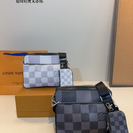 LV classic hot item, men's three in one bag, consisting of a large bag, mahjong bag, and coin purse, three bags, and one shoulder strap