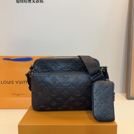 LV classic popular men's bag three in one large bag+mahjong bag+coin purse, consisting of 3 bags and 1 shoulder strap